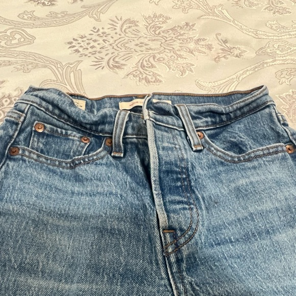 Levi’s pants - Picture 2 of 8